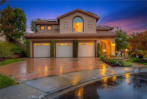 Photo of 28 Calle Serra, Rancho Santa Margarita, CA 92688 (MLS # OC26110541)