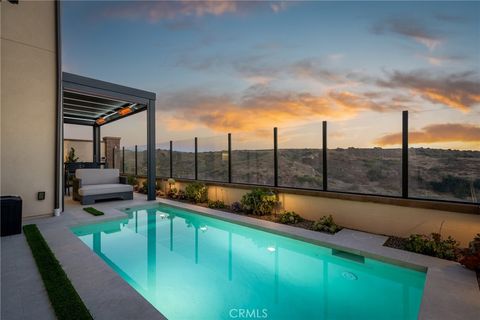 Photo of 208 Canterbury, Irvine, CA 92618 (MLS # PW25248749) Photo of 208 Canterbury, Irvine, CA 92618 (MLS # PW25248749)