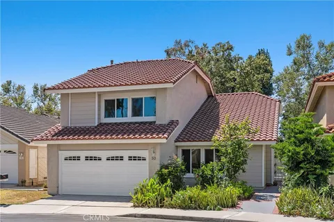 30 Entrada W, Irvine, CA 92620 - MLS#: OC25258774