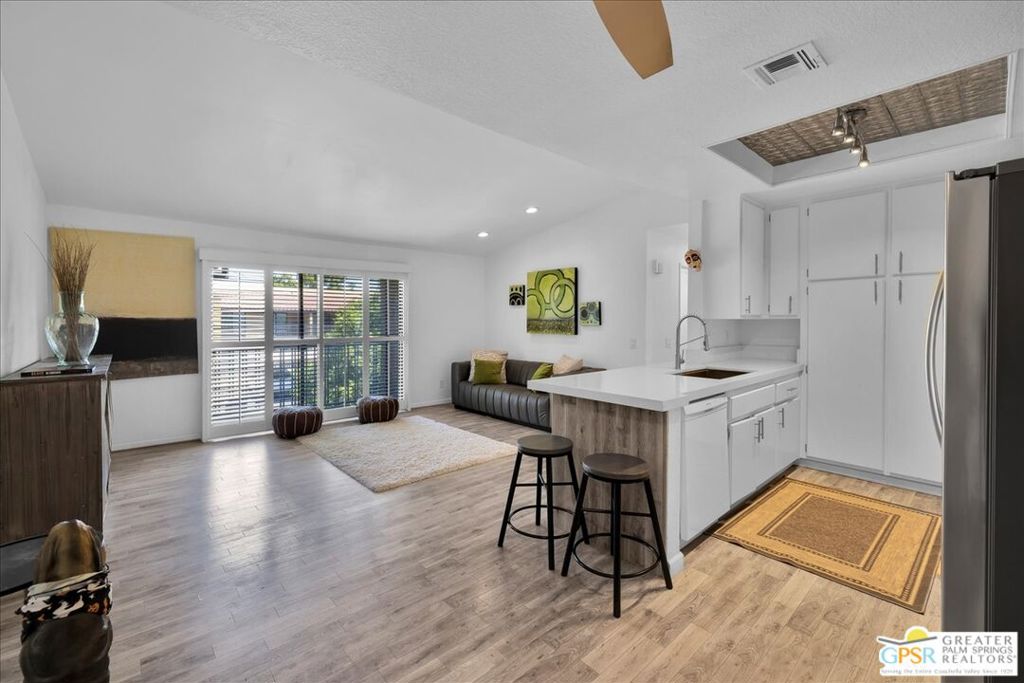 Cathedral Springs - Residential
