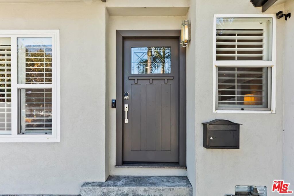 5437 Coolidge Avenue