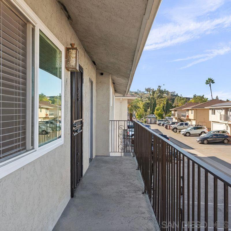 Lakeside - Residential