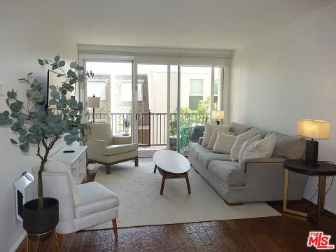 Photo of 23901 Civic Center Way #D164, Malibu, CA 90265 (MLS # 26854325)