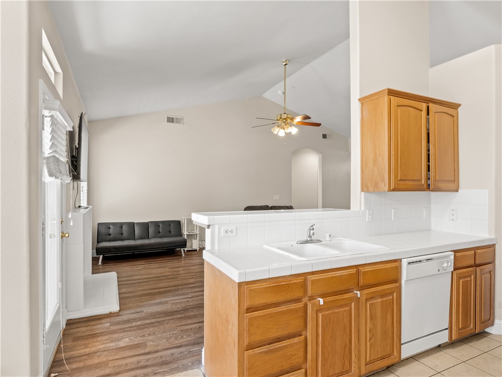 6249 W Dovewood