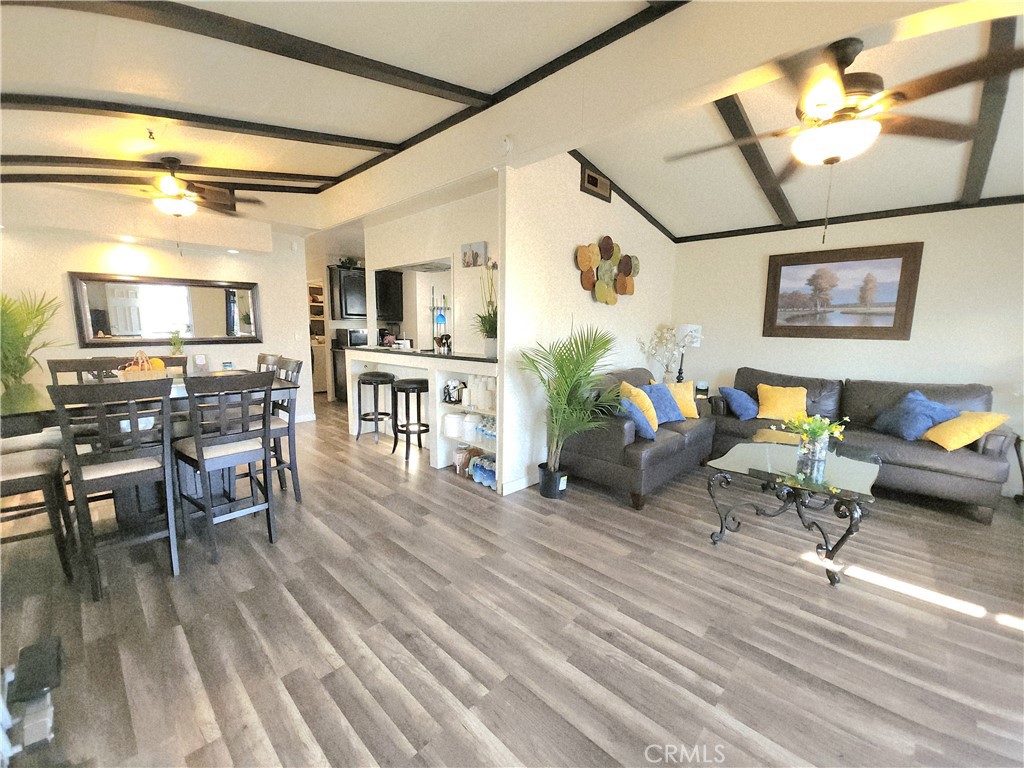 17705 Western 118