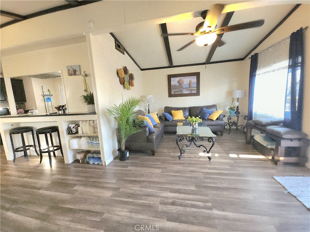 17705 Western 118
