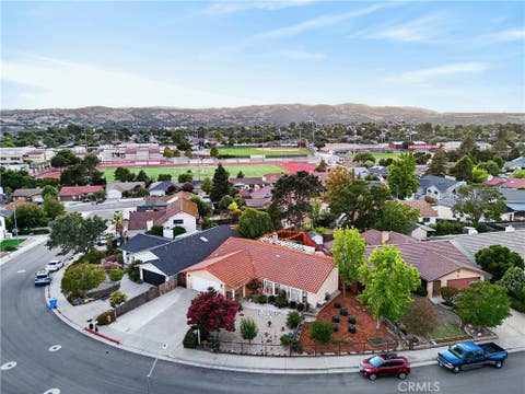 Tiny photo for 1031 Rachel LN, Paso Robles, CA 93446 (MLS # NS26152360)
