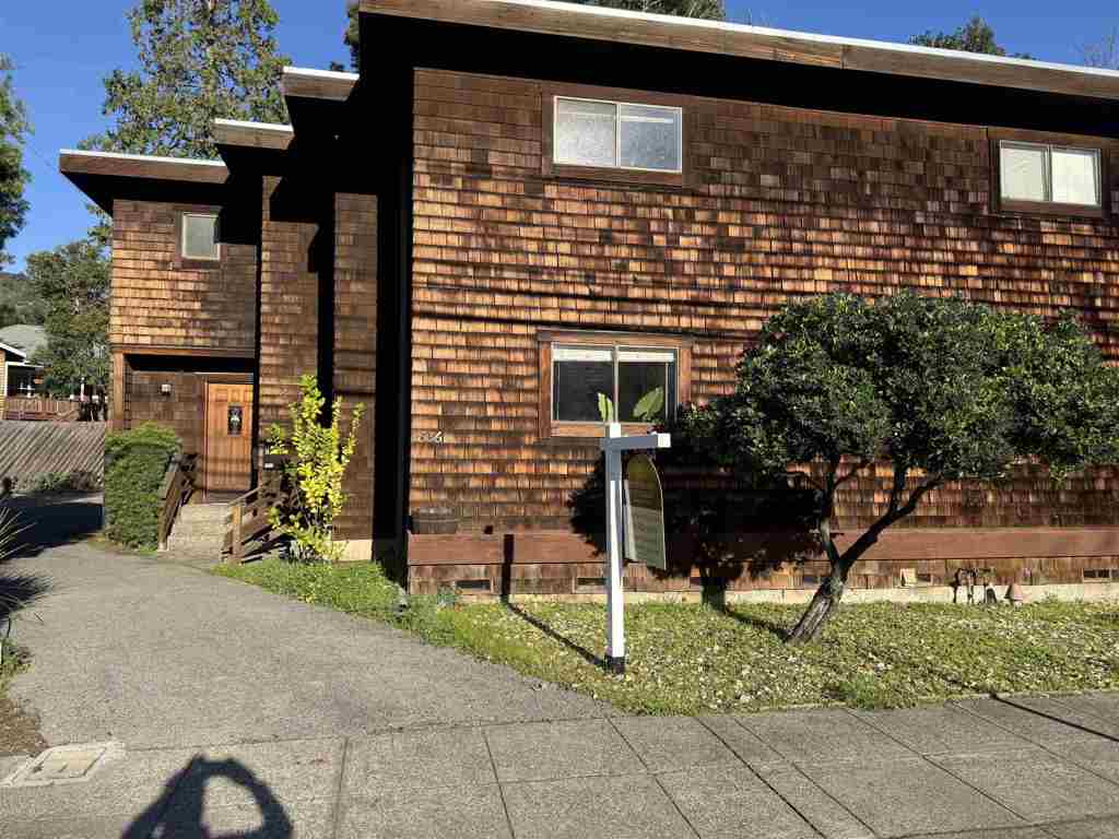 1836 5Th Ave