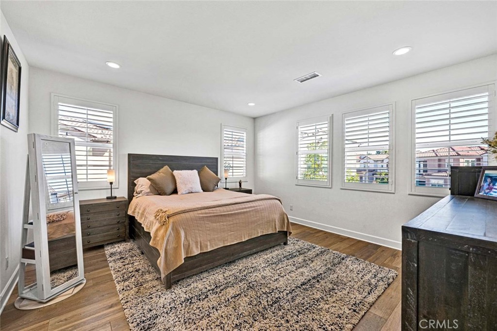 Camila - Residential