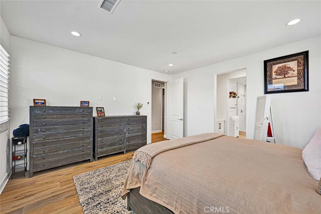 Camila - Residential