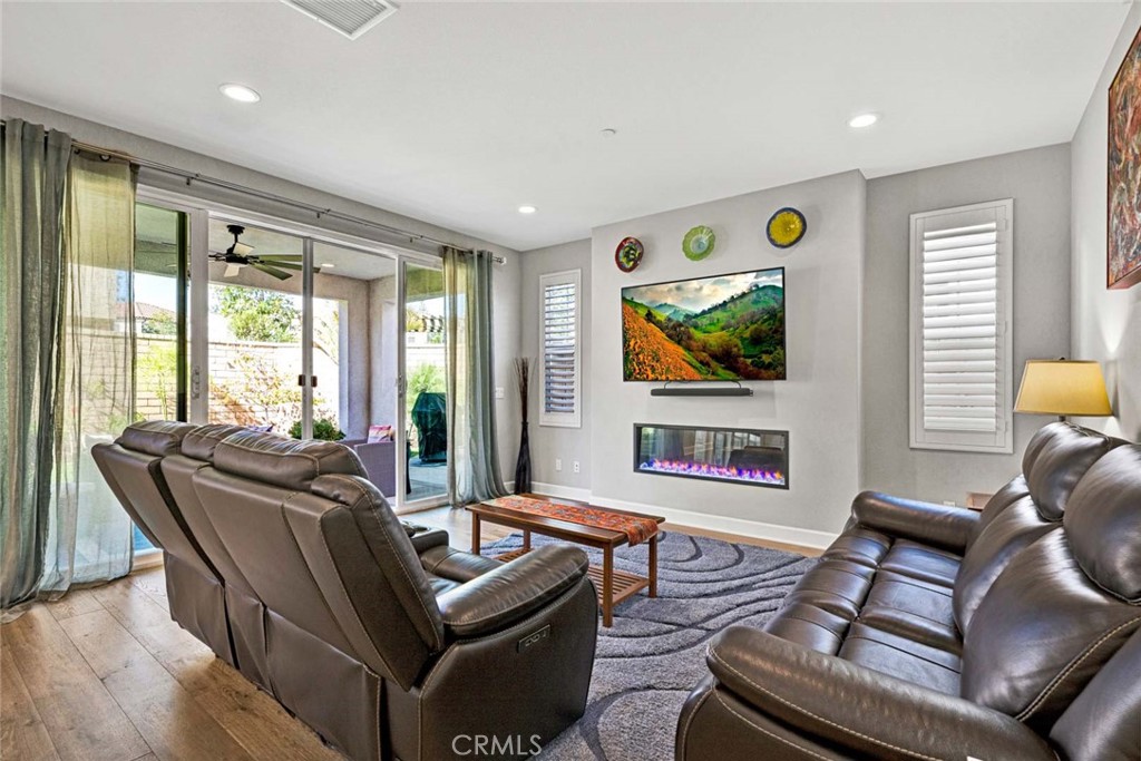 Camila - Residential