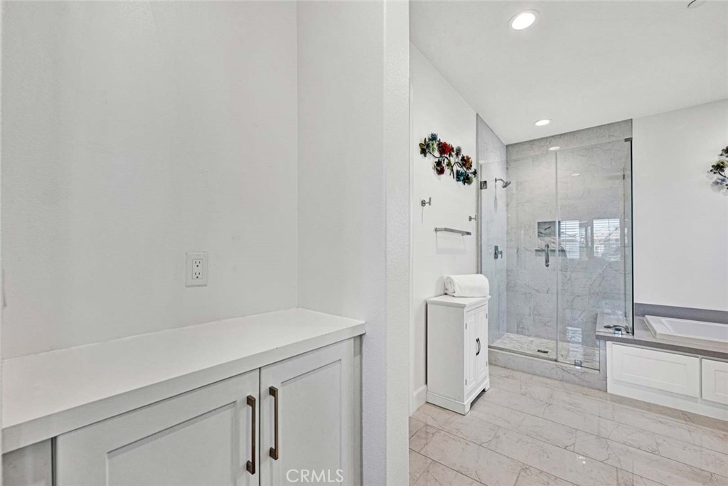 Camila - Residential