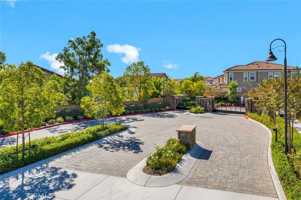 Camila - Residential