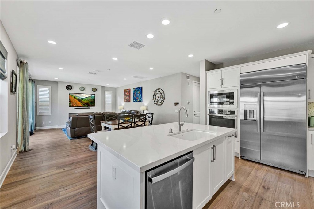 Camila - Residential