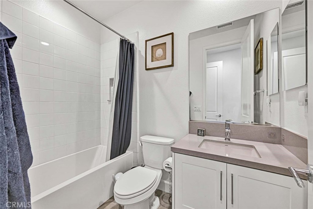 Camila - Residential