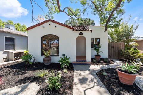3556 Olive Avenue Long Beach CA 90807