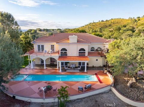 Tiny photo for 5255 Escarpa Ave Ave, Atascadero, CA 93422 (MLS # SC26099891)