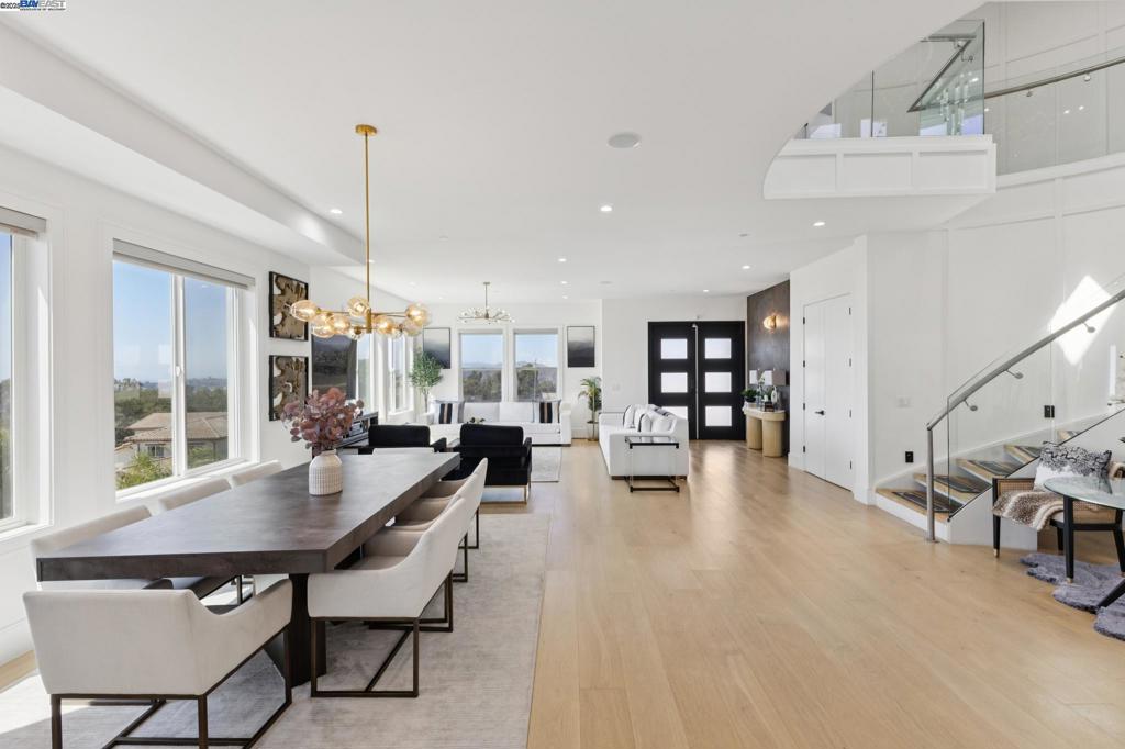 FAIRVIEW AREA - Residential