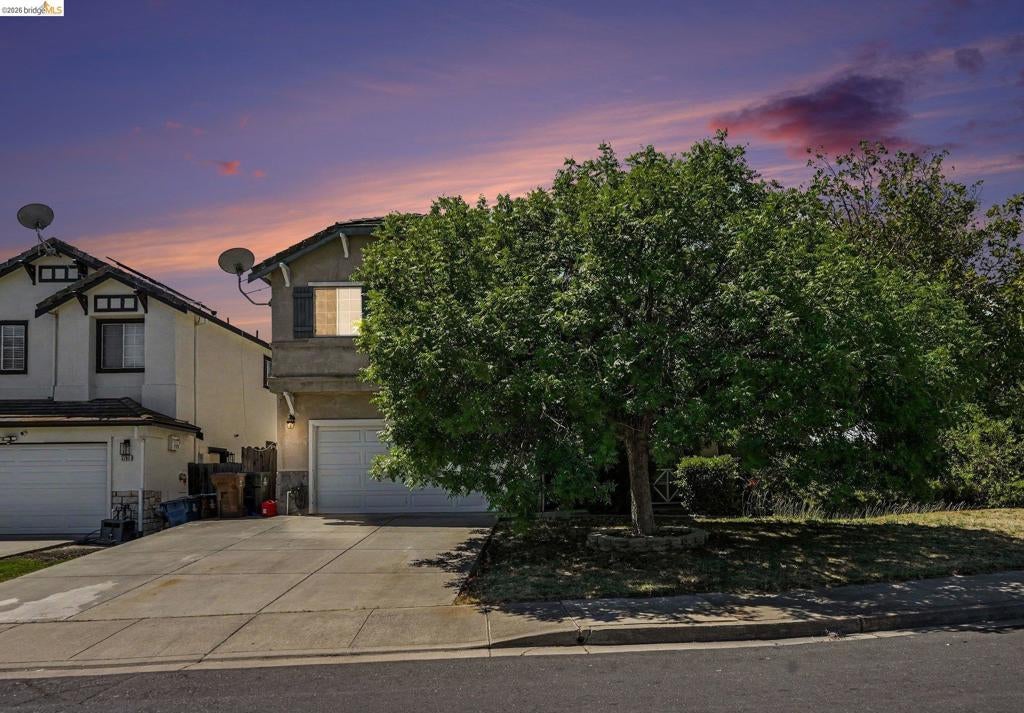 Photo of 5200 Fairside Way WAY, Antioch, CA 94531 (MLS # 41142870)