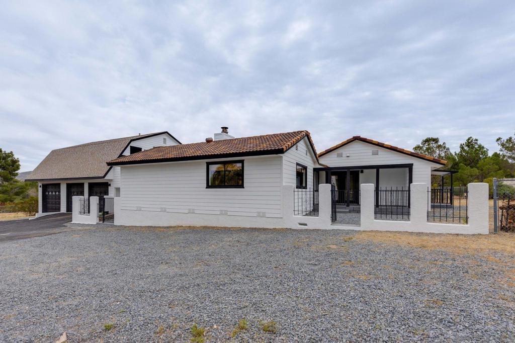 7452 Kickin Horse Trail