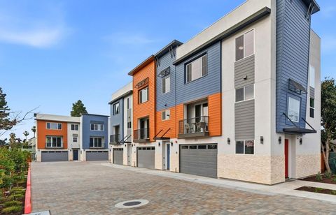 Photo of 40857 Lincoln St #3701, Fremont, CA 94538 (MLS # 41123786)