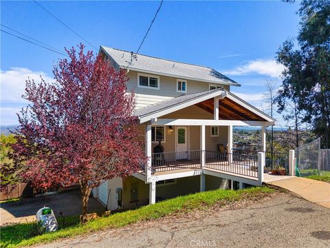 Photo of 5638 Arapaho Way, Kelseyville, CA 95451 (MLS # LC25065032)