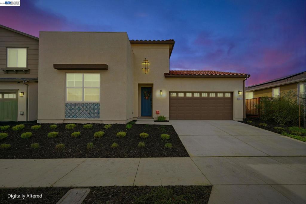 5444 Gray Pine Way
