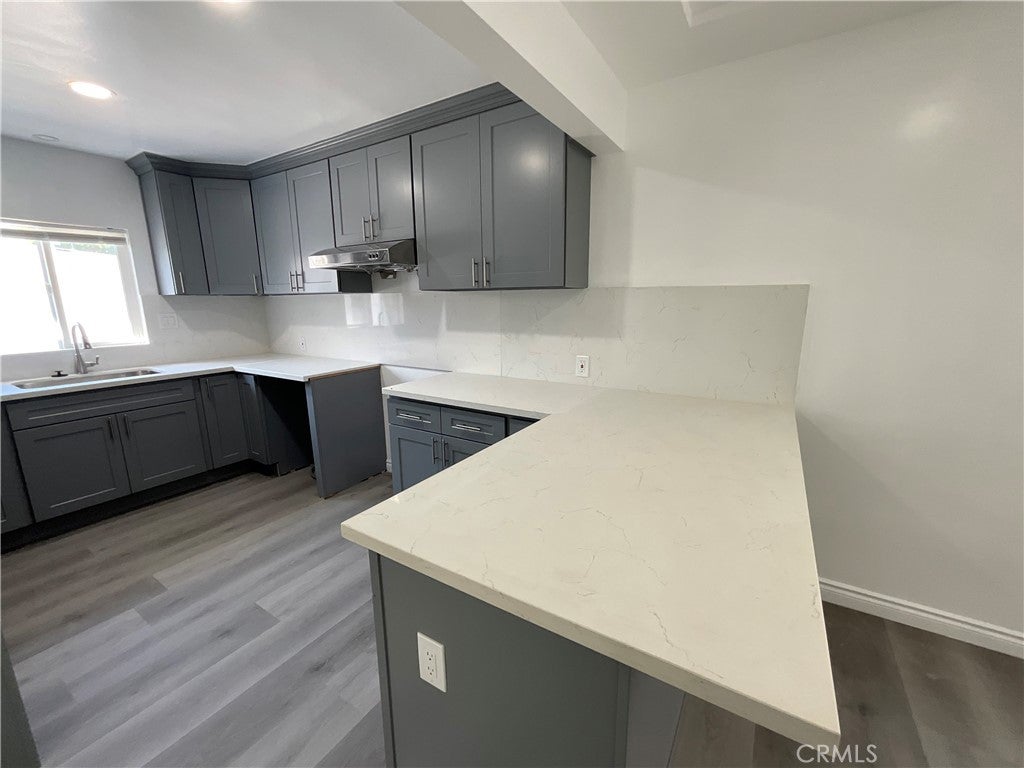 611 Santo Oro Avenue