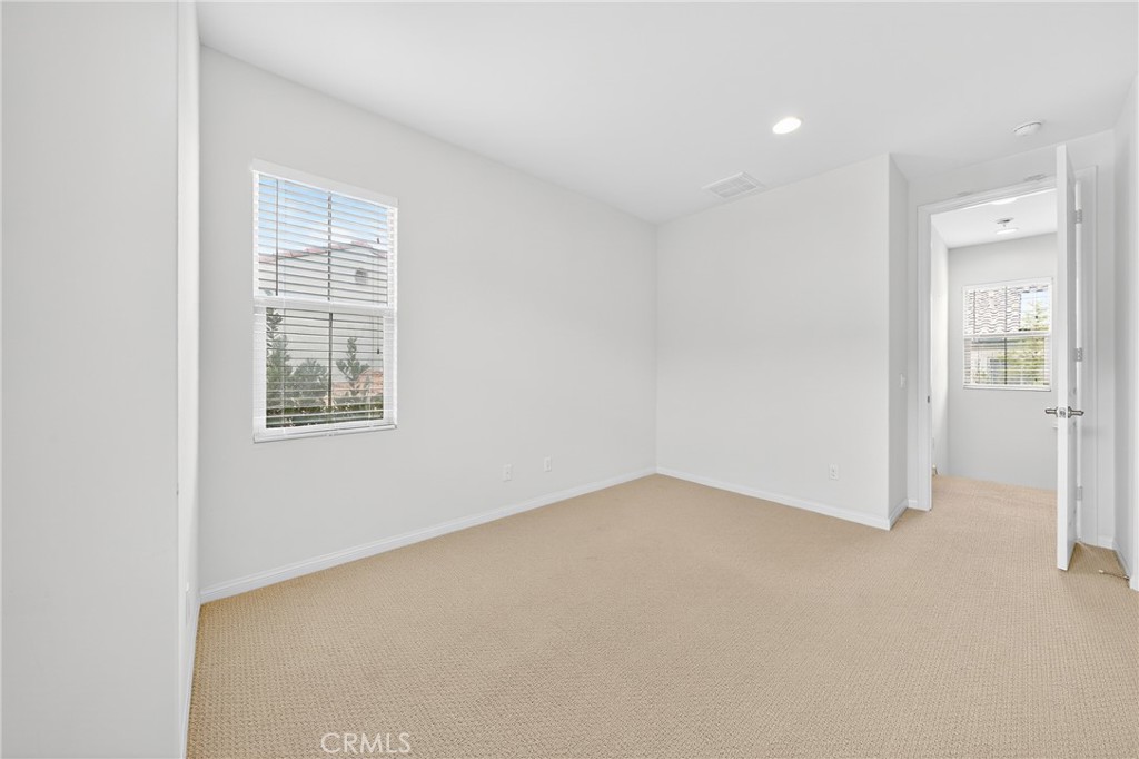 Serra (SERA) - Residential Lease