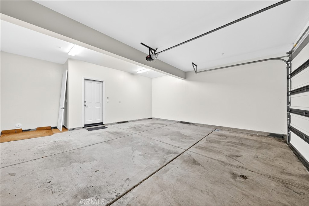 Serra (SERA) - Residential Lease