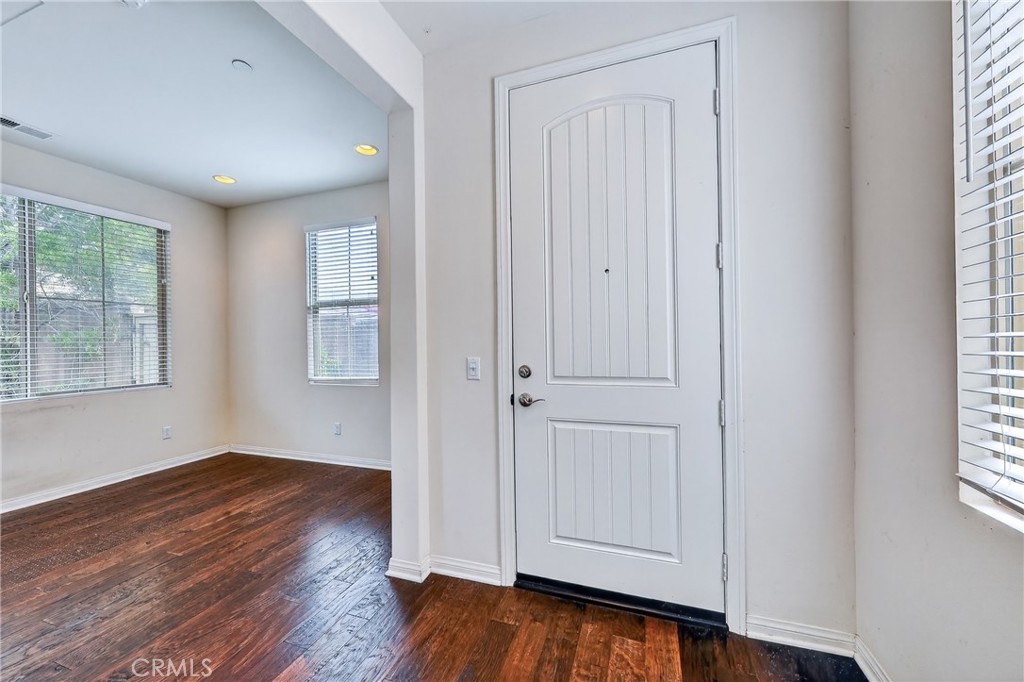 Serra (SERA) - Residential Lease