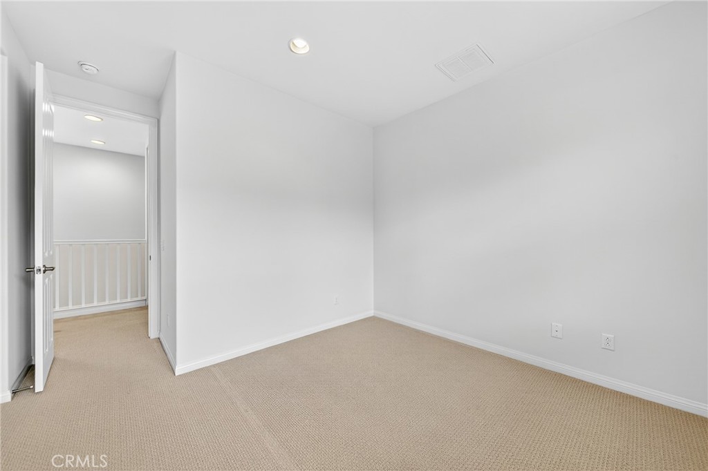 Serra (SERA) - Residential Lease