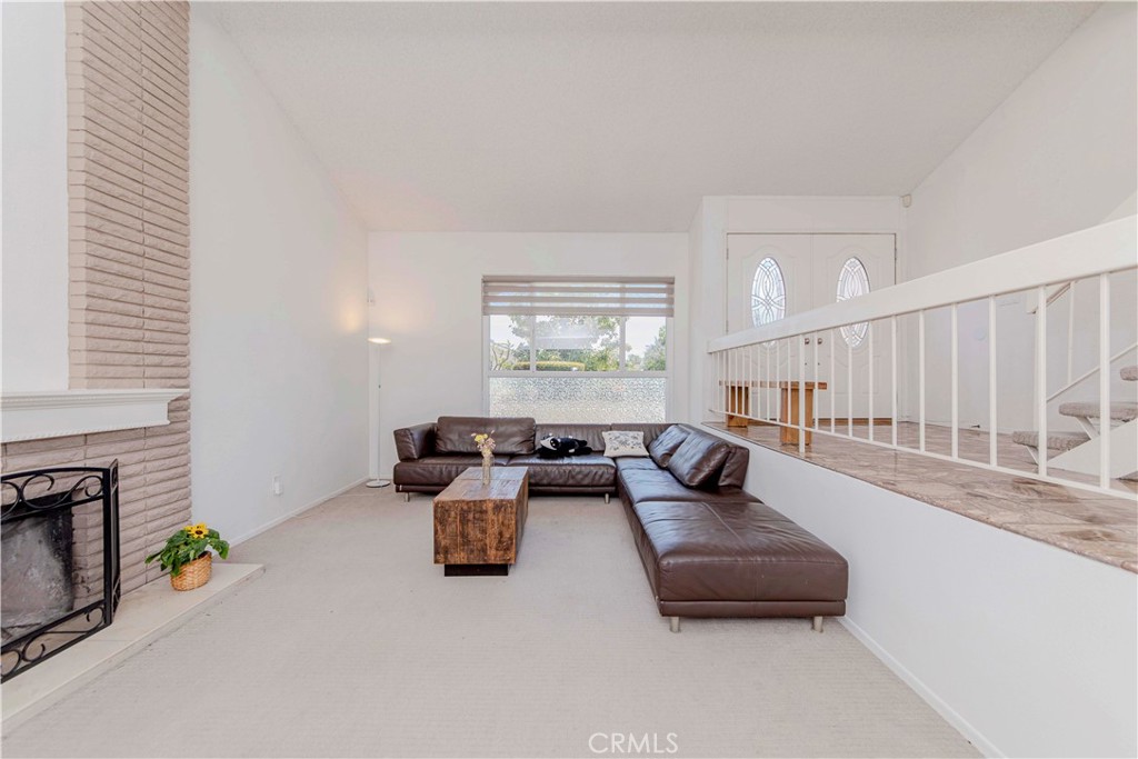 12933 Lucas Lane
