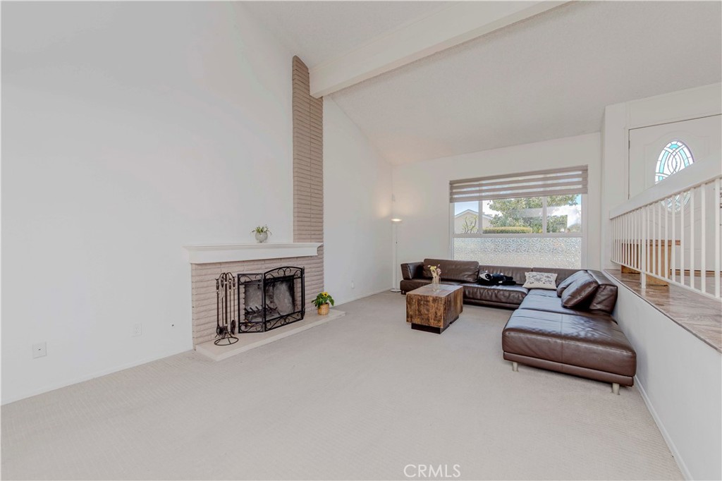 12933 Lucas Lane