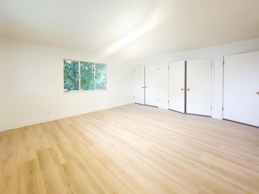 925 5th Street