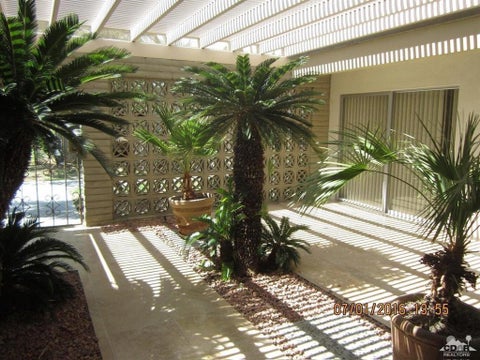 Tiny photo for 45117 Avenida Paloma, Indian Wells, CA 92210 (MLS # 219155060DA)