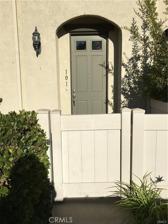 33810 Willow Haven 101