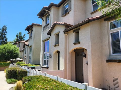 Photo of 33810 Willow Haven #101, Murrieta, CA 92563 (MLS # TR26004663)