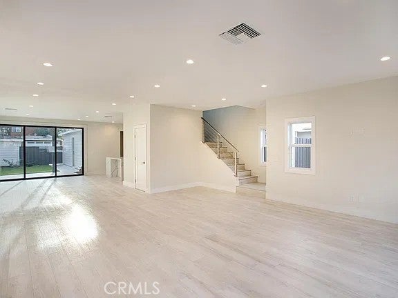 241 E 19th Street