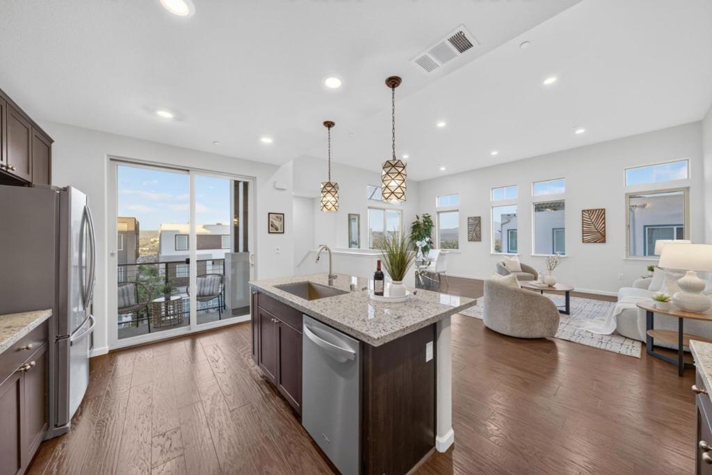 3077 Valley Of Hearts Delight Place 6