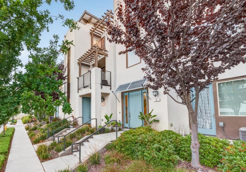 3077 Valley Of Hearts Delight Place 6