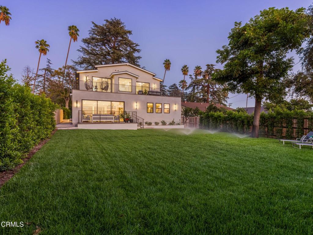 2223 Mar Vista Avenue