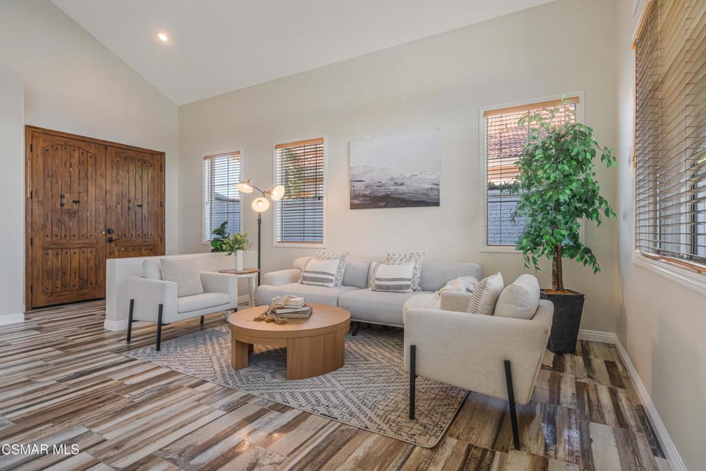 1880 Winterdew Avenue