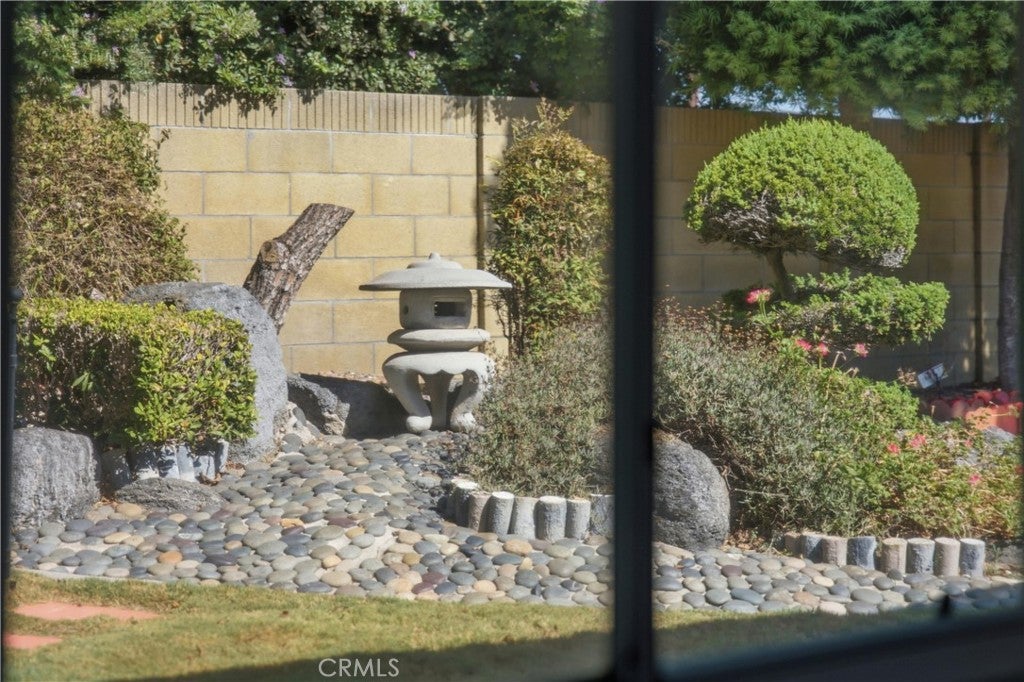 17982 Los Pesos Circle, Fountain Valley CA 92708 - Photo 38