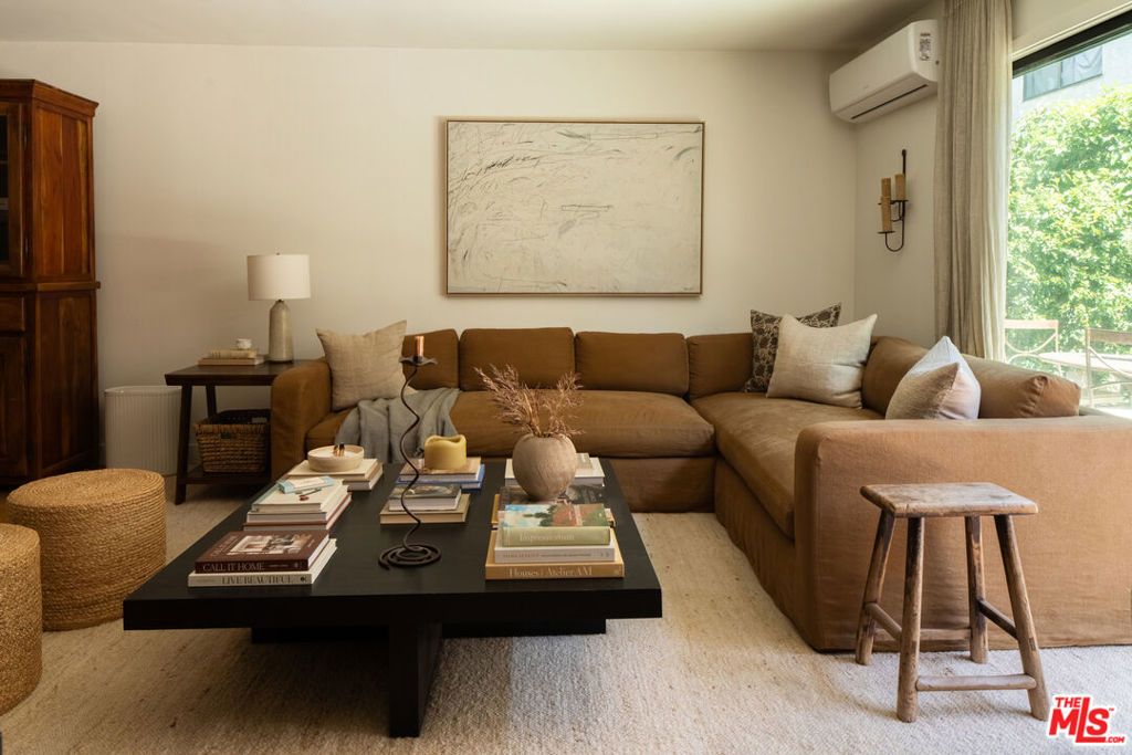 Photo of 1234 12th Street #5, Santa Monica, CA 90401 (MLS # 25589833)