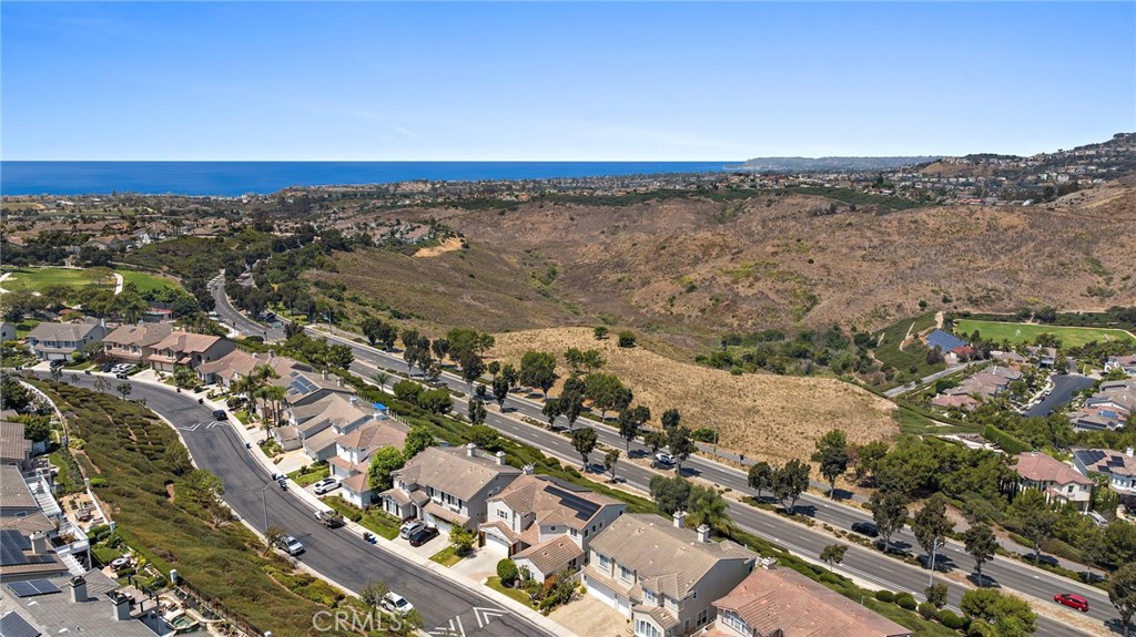 2438 Calle Aquamarina