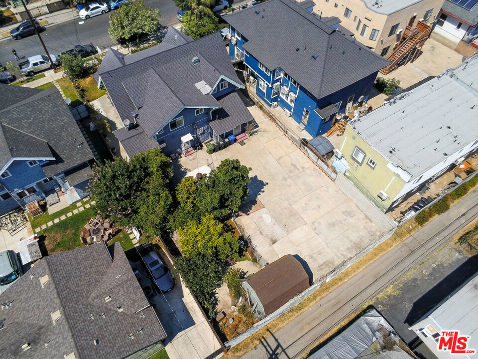 1454 W 28th Street