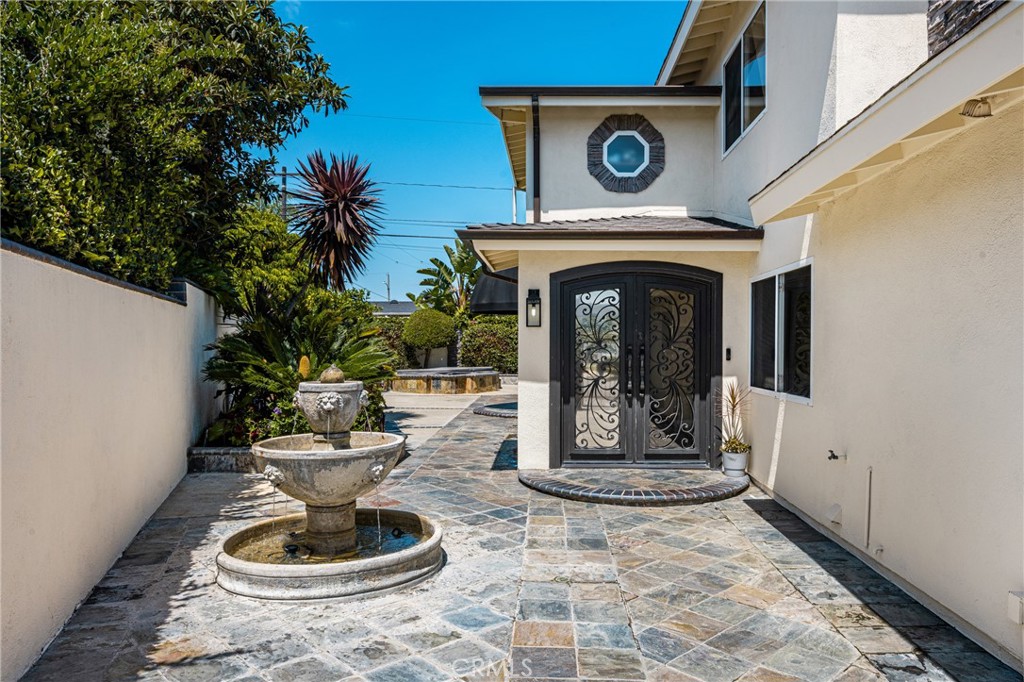 2342 Cynthia Court