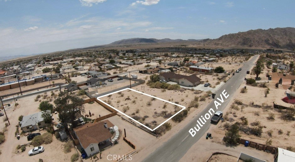 6549 Bullion Avenue