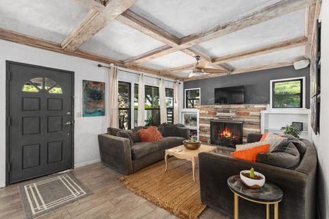 Photo of 74057 De Anza Way, Palm Desert, CA 92260 (MLS # 219134988DA)